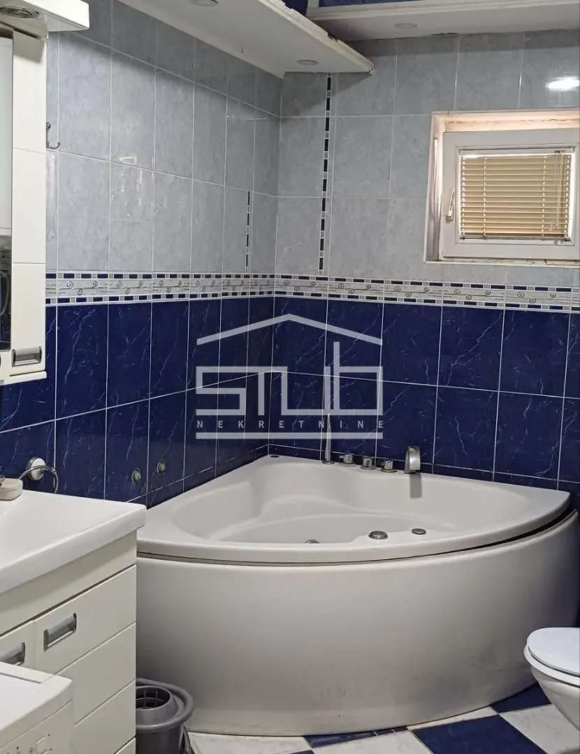 Prodaja, trosoban stan, 79m², Čukarica, Beograd