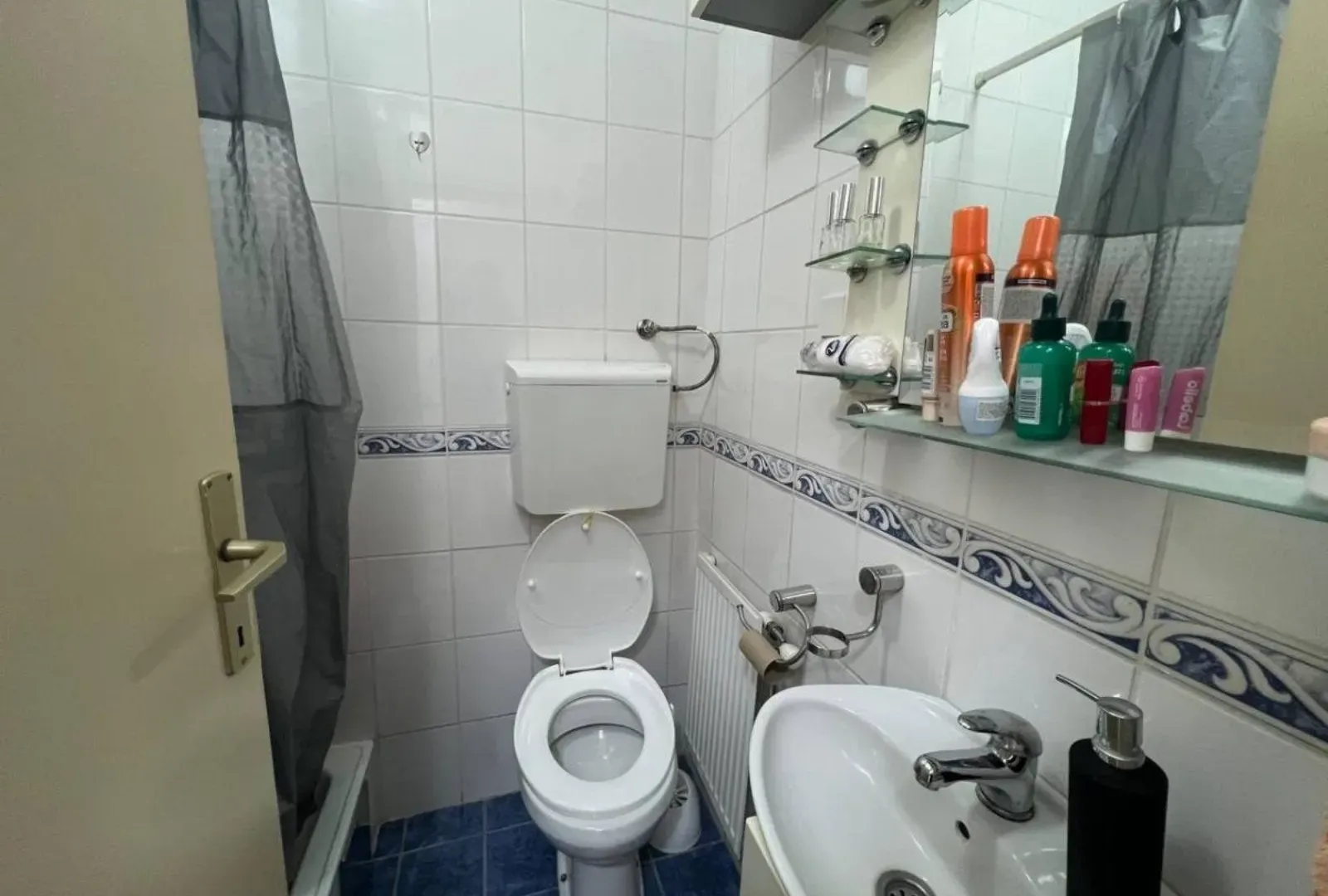 Prodaja, trosoban stan, 71m², Salajka, Novi Sad Sve Podlokacije
