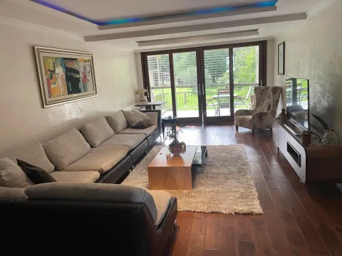 Izdavanje, dvosoban stan, 130m², Budva, Crna Gora - image 6