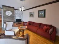 Izdavanje, dvosoban stan, 86m², Dobrota, Kotor - image 6