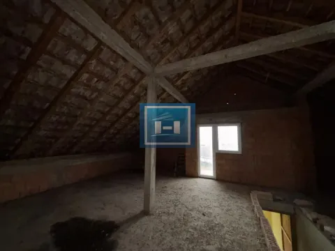 Prodaja, kuća, 194m², Ribare, Jagodina - image 27