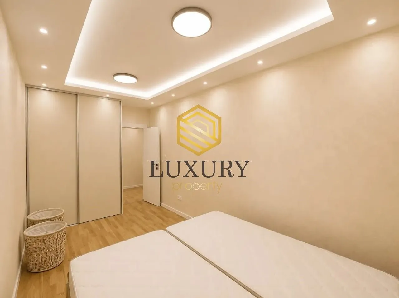 Rent, two bedroom apartment, 86m², Stara Varoš, Podgorica