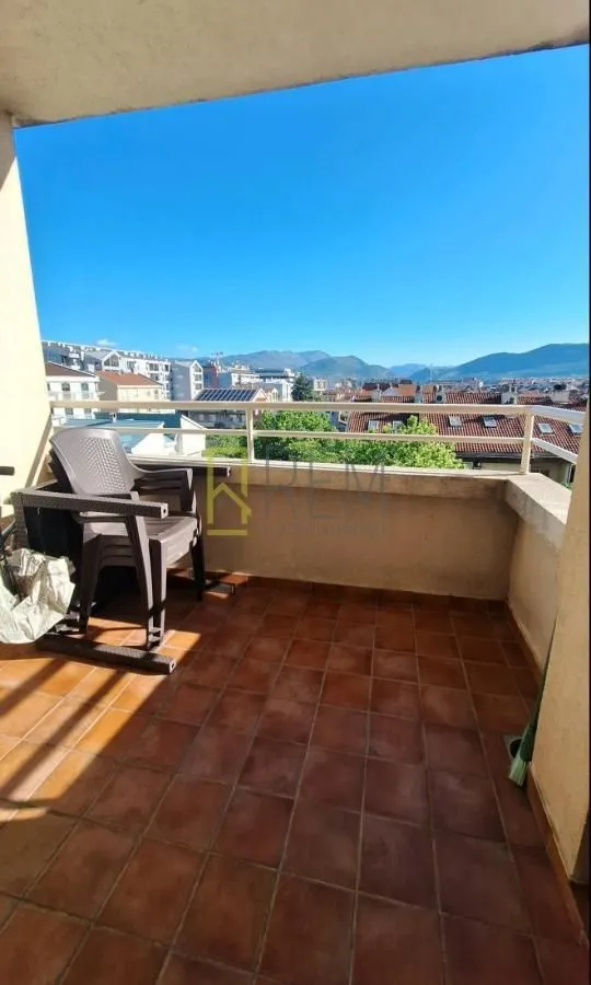Rent, one bedroom apartment, 45m², Stari Aerodrom, Podgorica