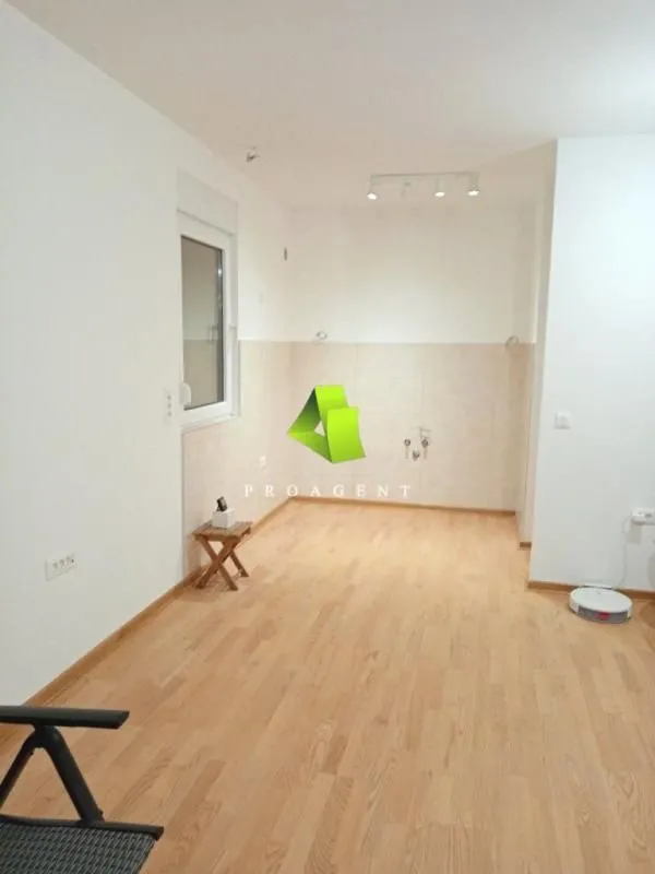 Prodaja, trosoban stan, 83m², Medijana, Niš