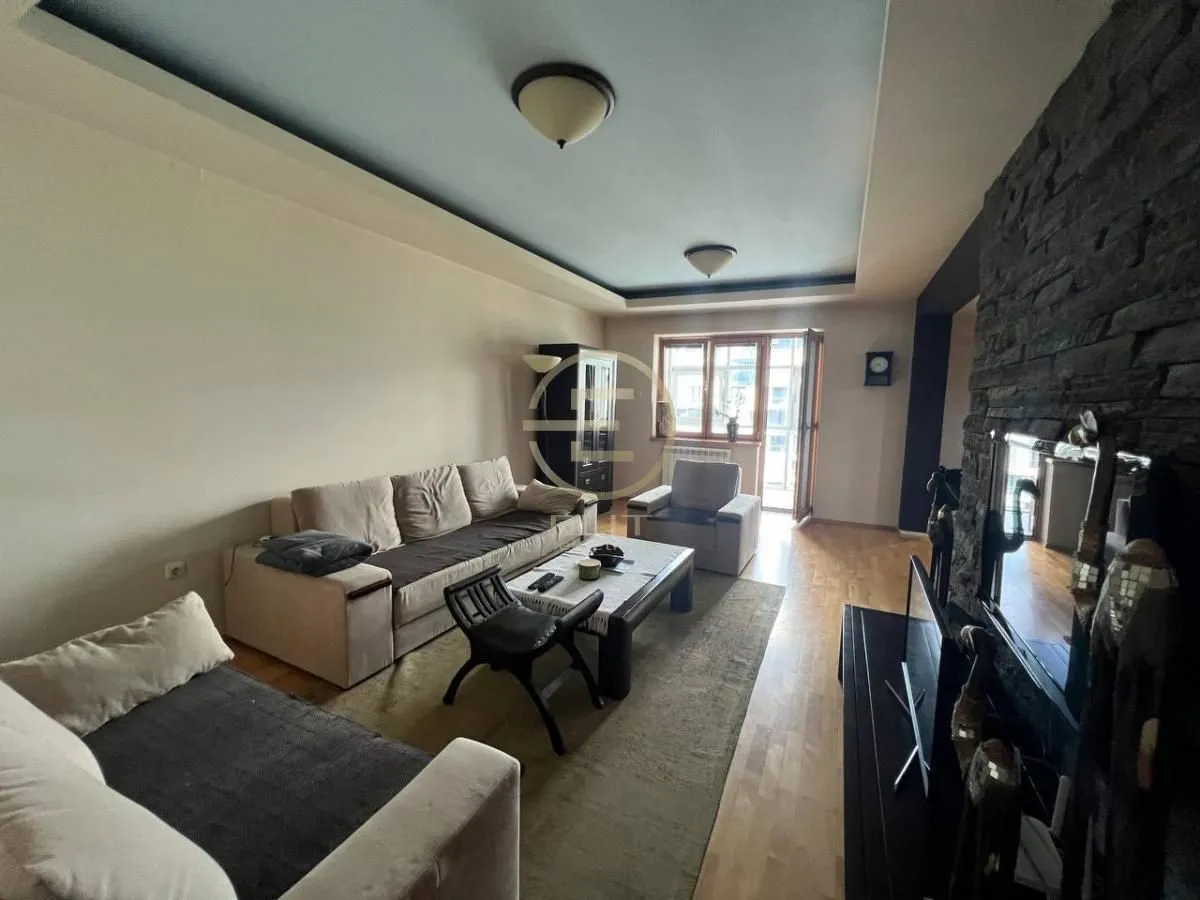 Sale, four bedroom apartment, 134m², Bulevar Oslobodjenja, Novi Sad Sve Podlokacije