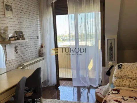 Prodaja, kuća, 400m², Sremska Kamenica, Petrovaradin - image 39