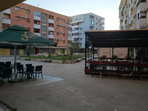 Izdavanje, poslovni prostor, 20m², Stari Aerodrom, Podgorica - image 2