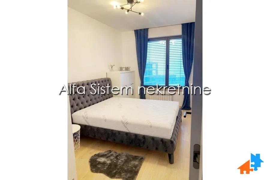 Rent, three bedroom apartment, 70m², Stari Grad, Beograd
