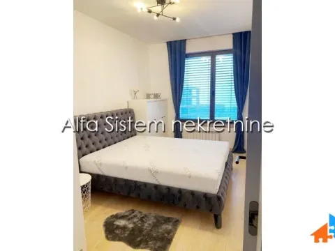Rent, three bedroom apartment, 70m², Stari Grad, Beograd - image 11