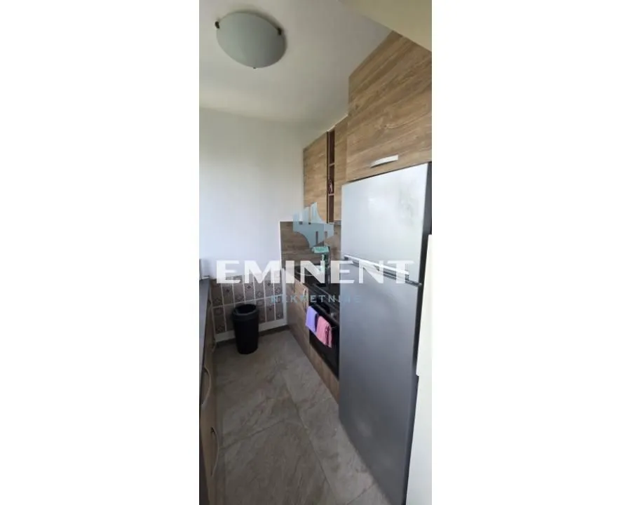 Izdavanje, stan, 57m², Zvezdara Sve Podlokacije, Beograd