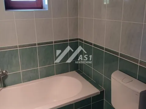 Rent, three bedroom apartment, 87m², Tatarsko brdo, Petrovaradin - image 8