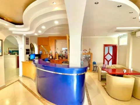 Sale, hospitality venue, 1300m², Budva, Crna Gora - image 3