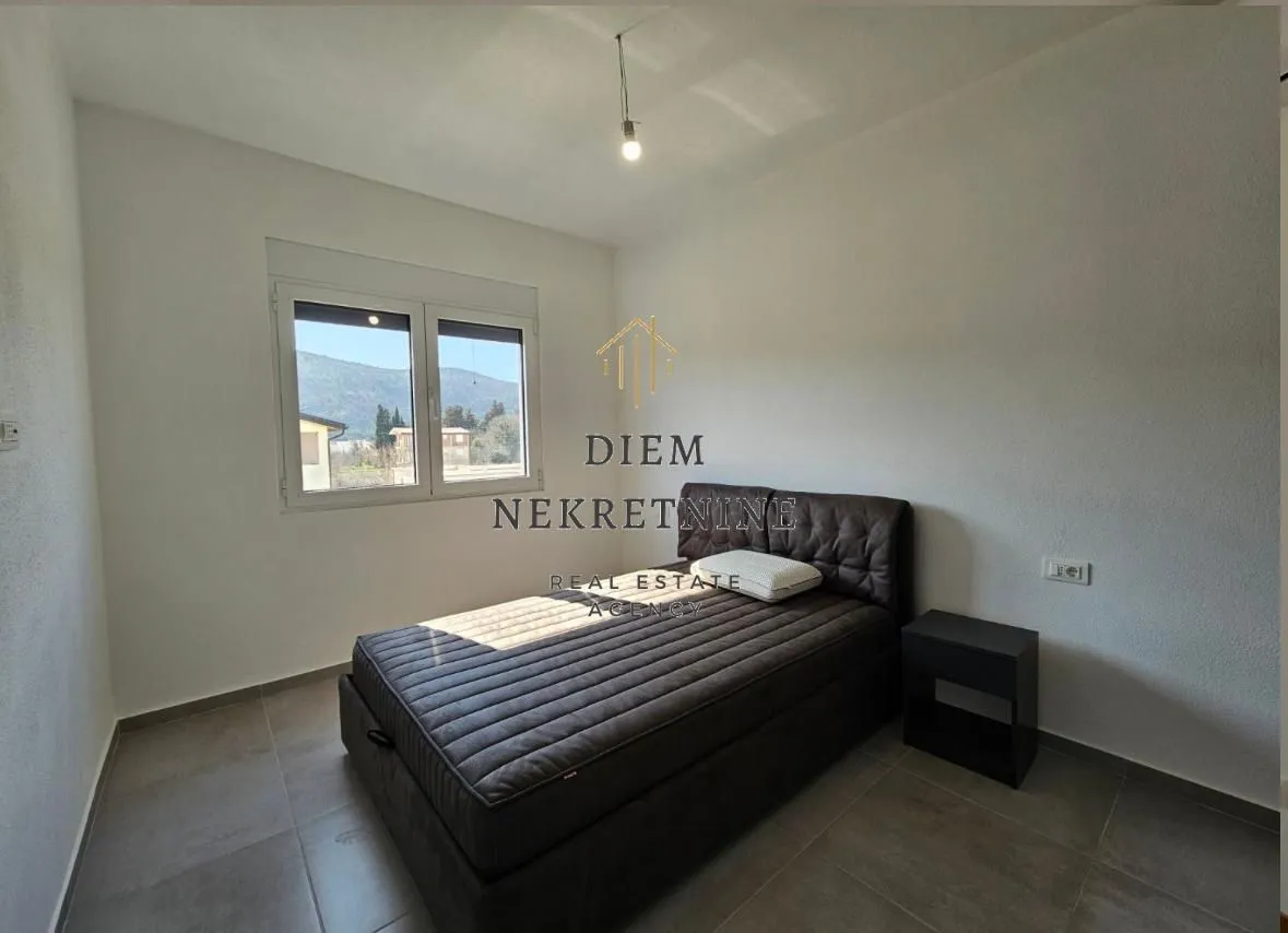 Izdavanje, dvosoban stan, 115m², Polje, Bar