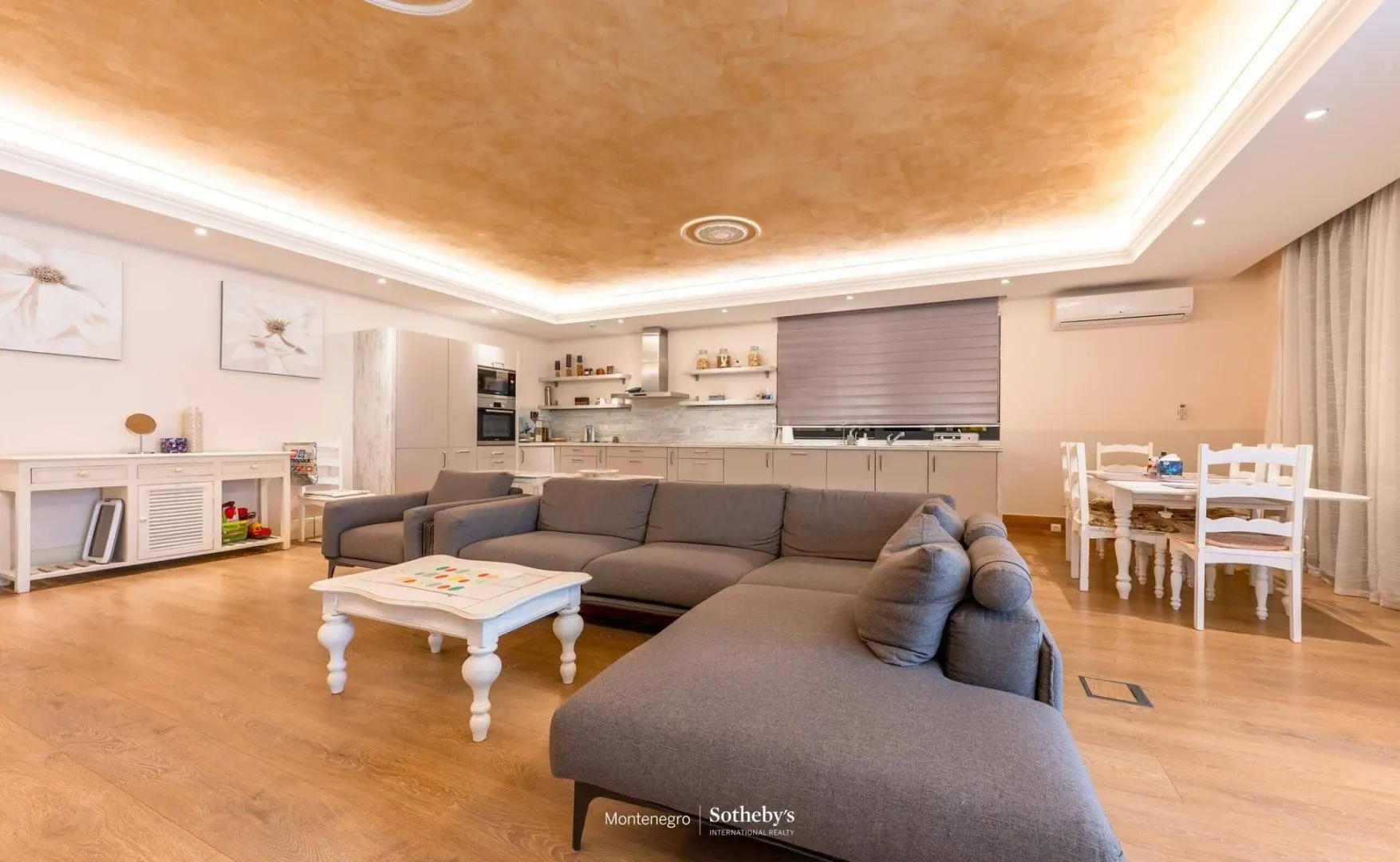 Prodaja, kuća, 326m², Stoliv, Kotor