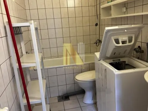 Izdavanje, poslovni prostor, 105m², Grbavica, Novi Sad Sve Podlokacije - image 13