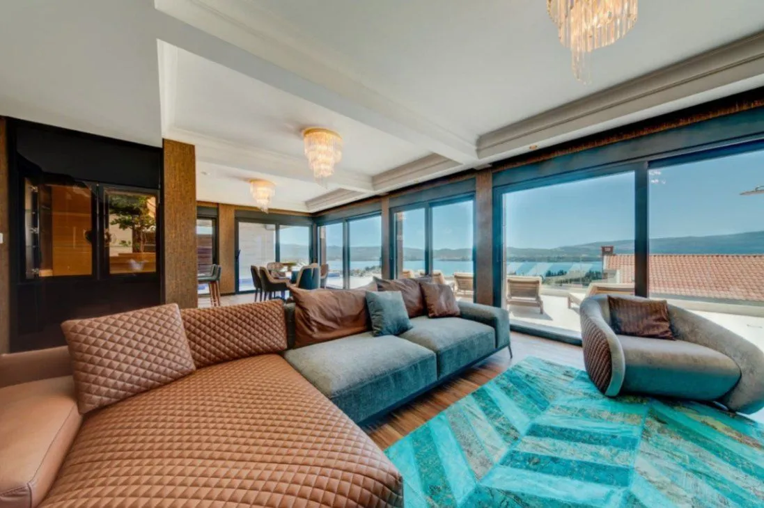 Sale, house, 454m², Mažina, Tivat