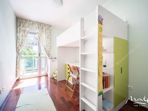 Prodaja, dvosoban stan, 81m², Dobrota, Kotor - image 16