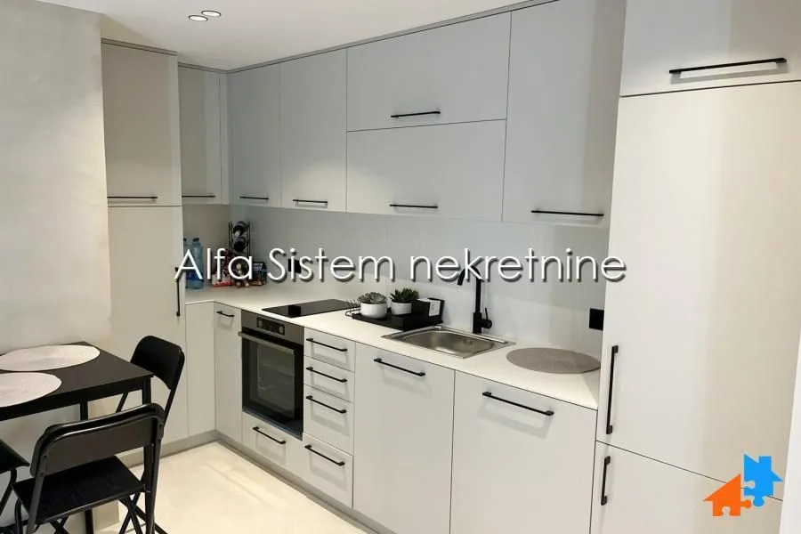 Rent, two bedroom apartment, 55m², Crveni Krst, Beograd