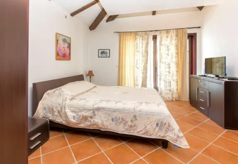 Prodaja, kuća, 235m², Kostanjica, Kotor - image 20