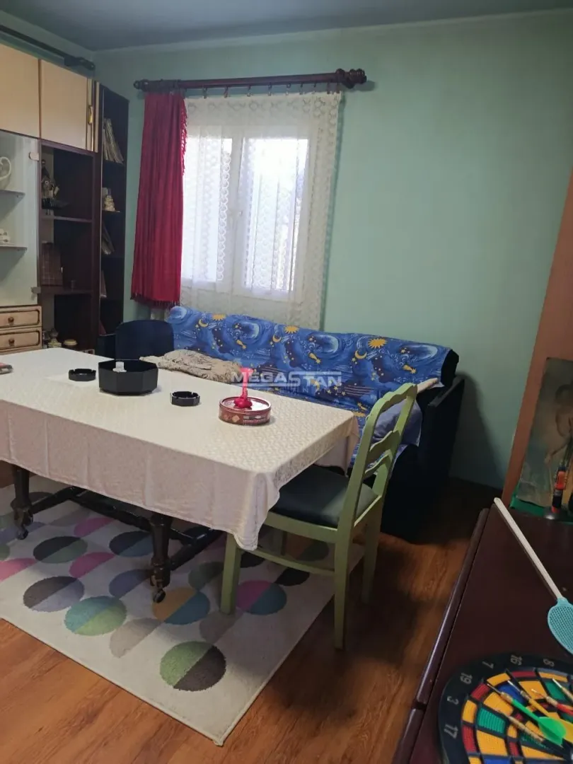 Izdavanje, kuća, 83m², Borča 1, Borča Sve Podlokacije