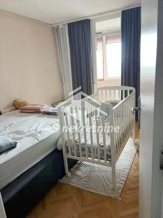 Izdavanje, četvorosoban stan, 100m², Brace Jerković, Voždovac Sve Podlokacije