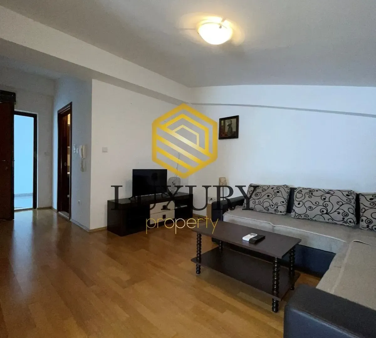 Rent, studio apartment, 25m², Stari Aerodrom, Podgorica