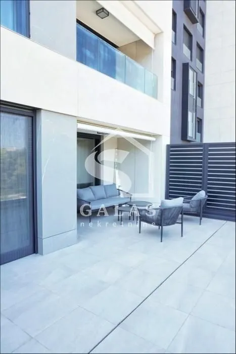Izdavanje, dvosoban stan, 50m², Novi Beograd Blok 64, Novi Beograd Sve Podlokacije