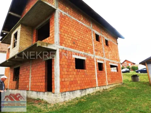 Prodaja, kuća, 250m², Maršić, Kragujevac - image 11