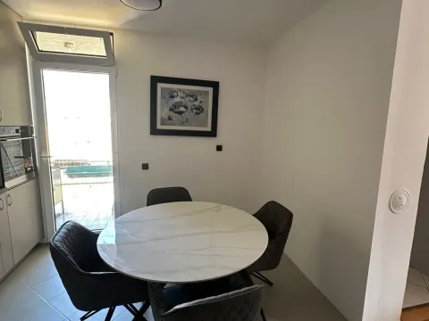 Rent, three bedroom apartment, 105m², Centar, Bar - image 4