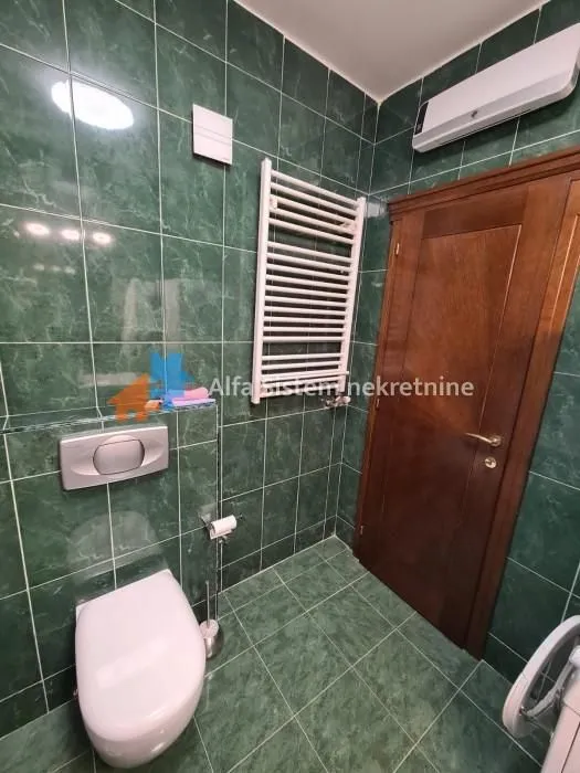 Rent, three bedroom apartment, 78m², Vračar Hram, Vračar Sve Podlokacije