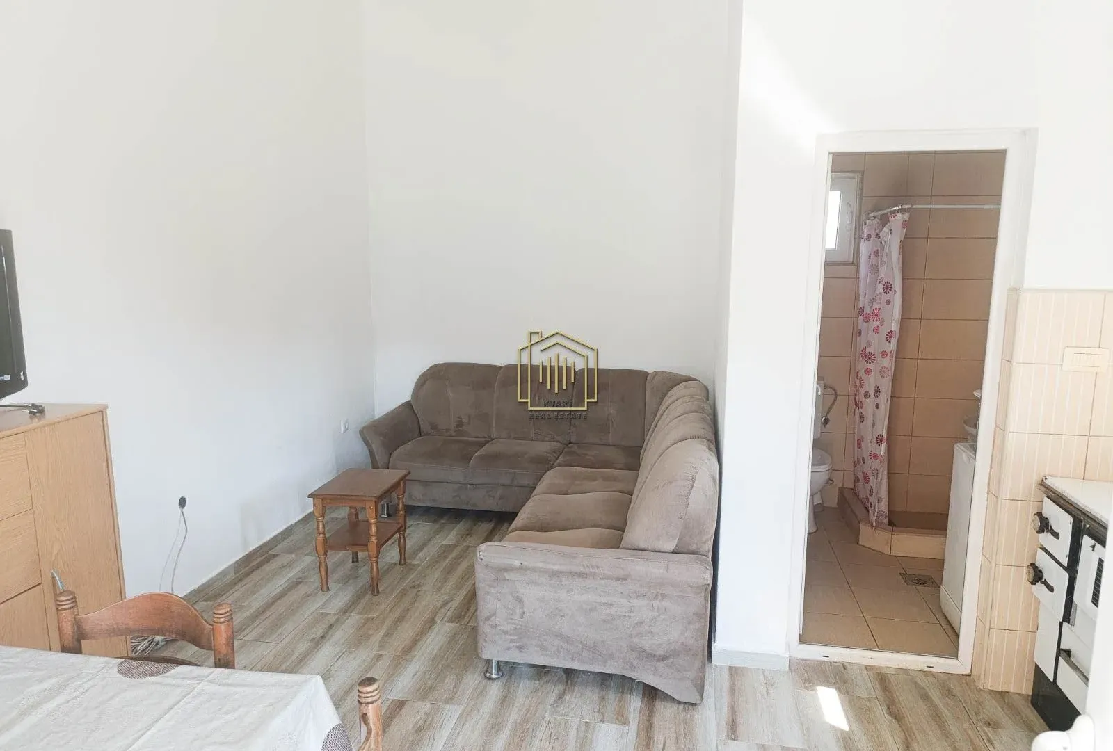 Izdavanje, kuća, 32m², Spuž, Danilovgrad