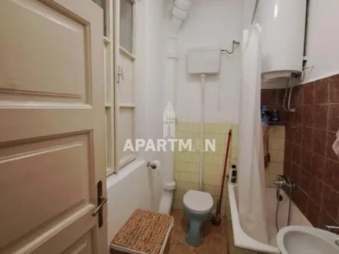 Prodaja, trosoban stan, 74m², Kalenić Pijaca, Vračar Sve Podlokacije - image 12