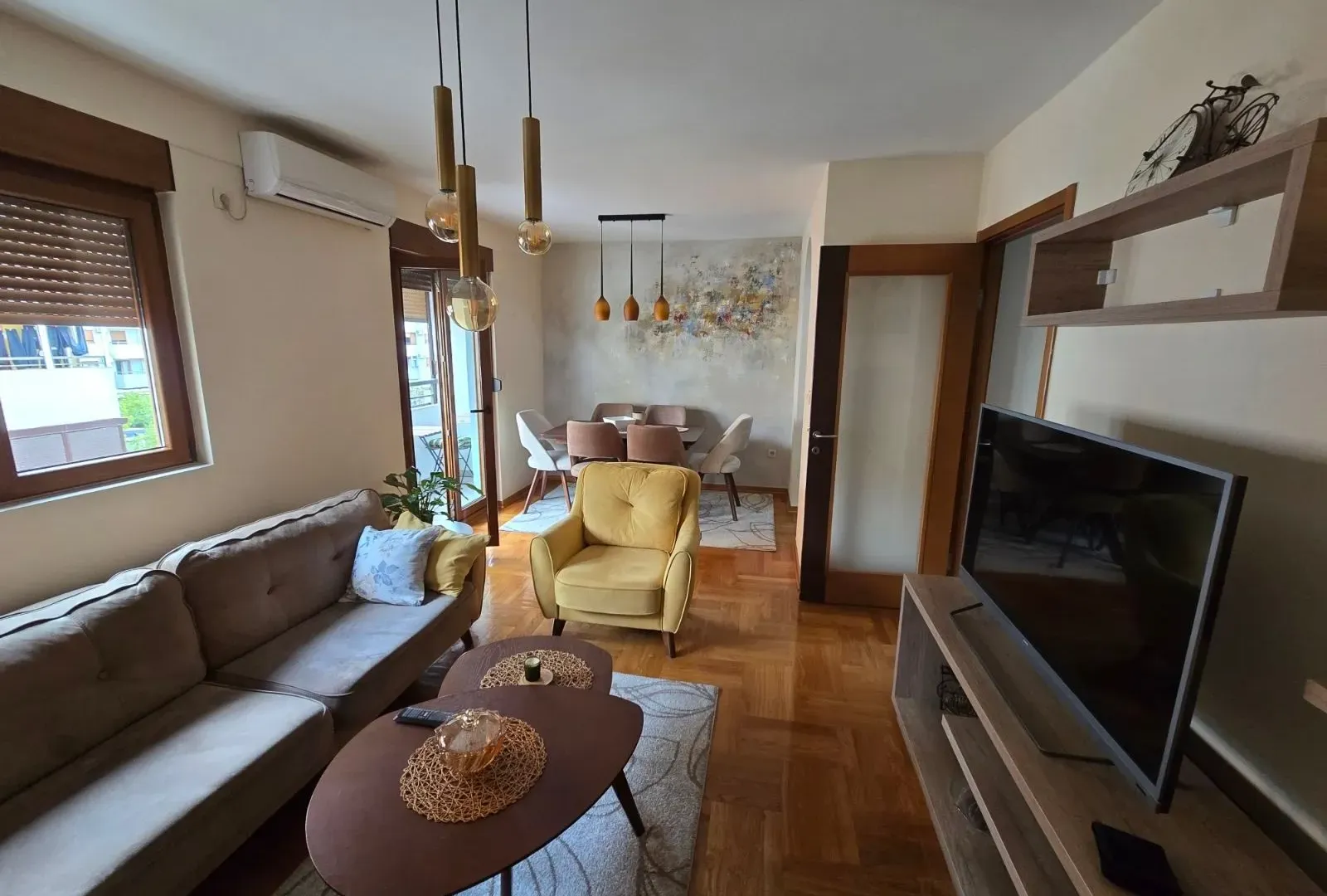 Rent, two bedroom apartment, 70m², Stari Aerodrom, Podgorica