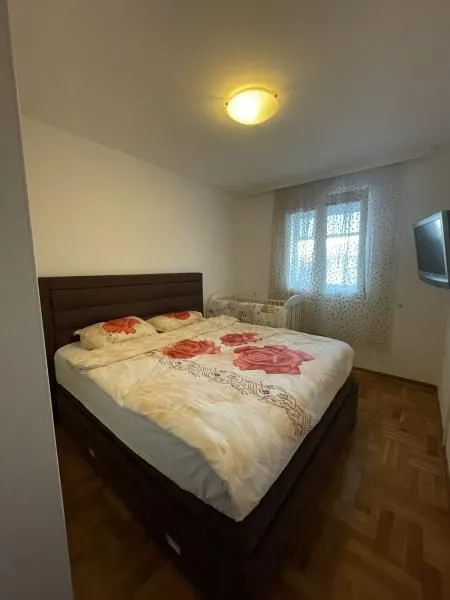 Prodaja, dvosoban stan, 50m², Budva, Crna Gora