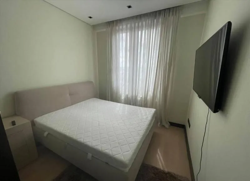 Izdavanje, trosoban stan, 110m², Čubura, Beograd