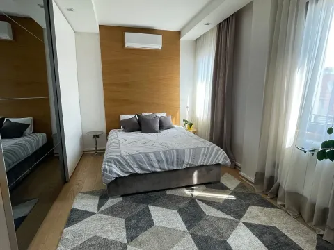 Izdavanje, trosoban stan, 100m², Crveni Krst, Beograd - image 4