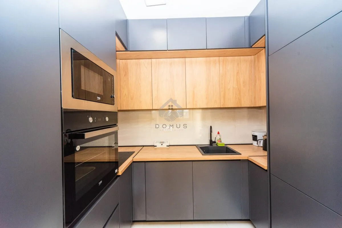 Prodaja, jednosoban stan, 49m², Central Point, Podgorica