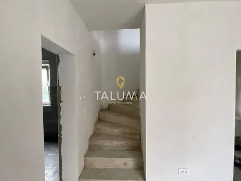 Sale, house, 230m², Sutomore, Bar - image 2