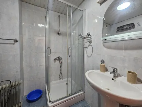 Rent, apartment, 33m², Centar, Bar - image 4