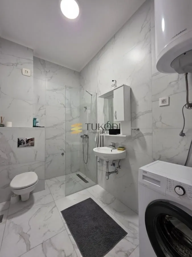 Izdavanje, jednosoban stan, 41m², Avijatičarsko naselje, Novi Sad Sve Podlokacije