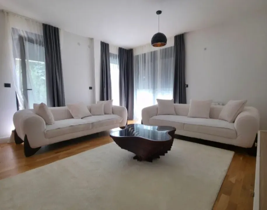 Rent, two bedroom apartment, 80m², Podgorica, Crna Gora