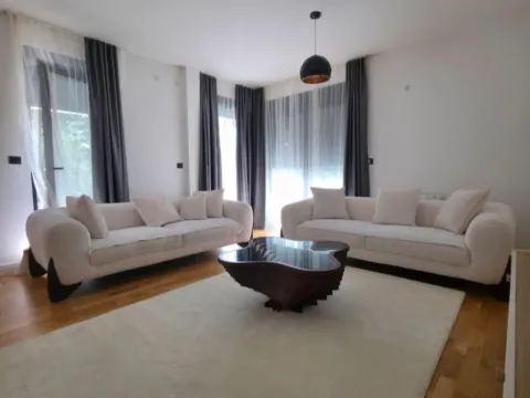 Rent, two bedroom apartment, 80m², Podgorica, Crna Gora