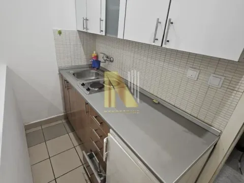 Izdavanje, garsonjera, 18m², Centar, Novi Sad - image 6