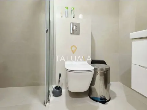 Izdavanje, dvosoban stan, 53m², City Kvart, Podgorica - image 4