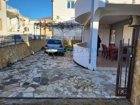 Prodaja, kuća, 158m², Dobra Voda, Bar - image 26