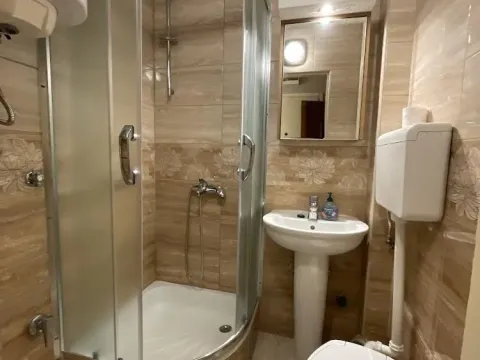 Izdavanje, jednosoban stan, 33m², Novi Beograd Blok 38, Novi Beograd Sve Podlokacije - image 7