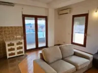 Izdavanje, dvosoban stan, 64m², Stari Aerodrom, Podgorica - image 7