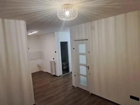 Prodaja, jednosoban stan, 34m², Novo naselje, Novi Sad - image 4