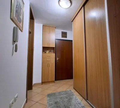 Rent, one bedroom apartment, 41m², Pobrežje, Podgorica - image 7