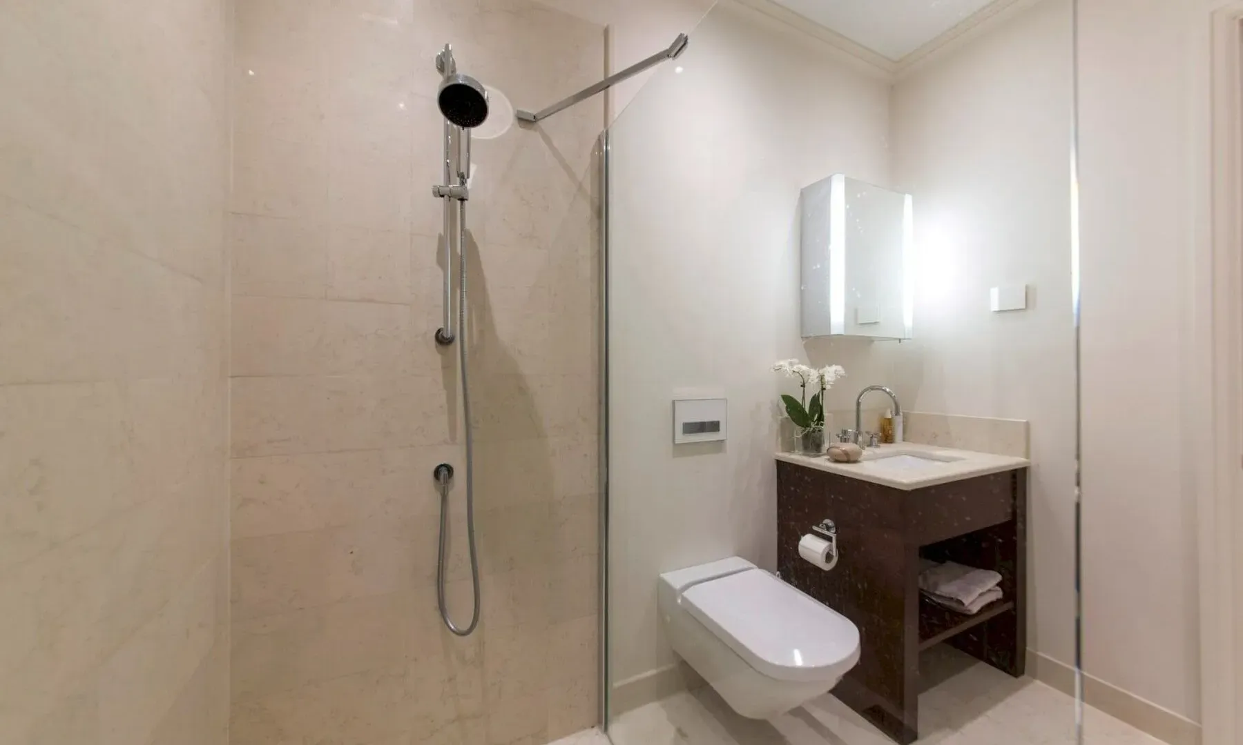 Sale, two bedroom apartment, 90m², Porto Montenegro, Tivat